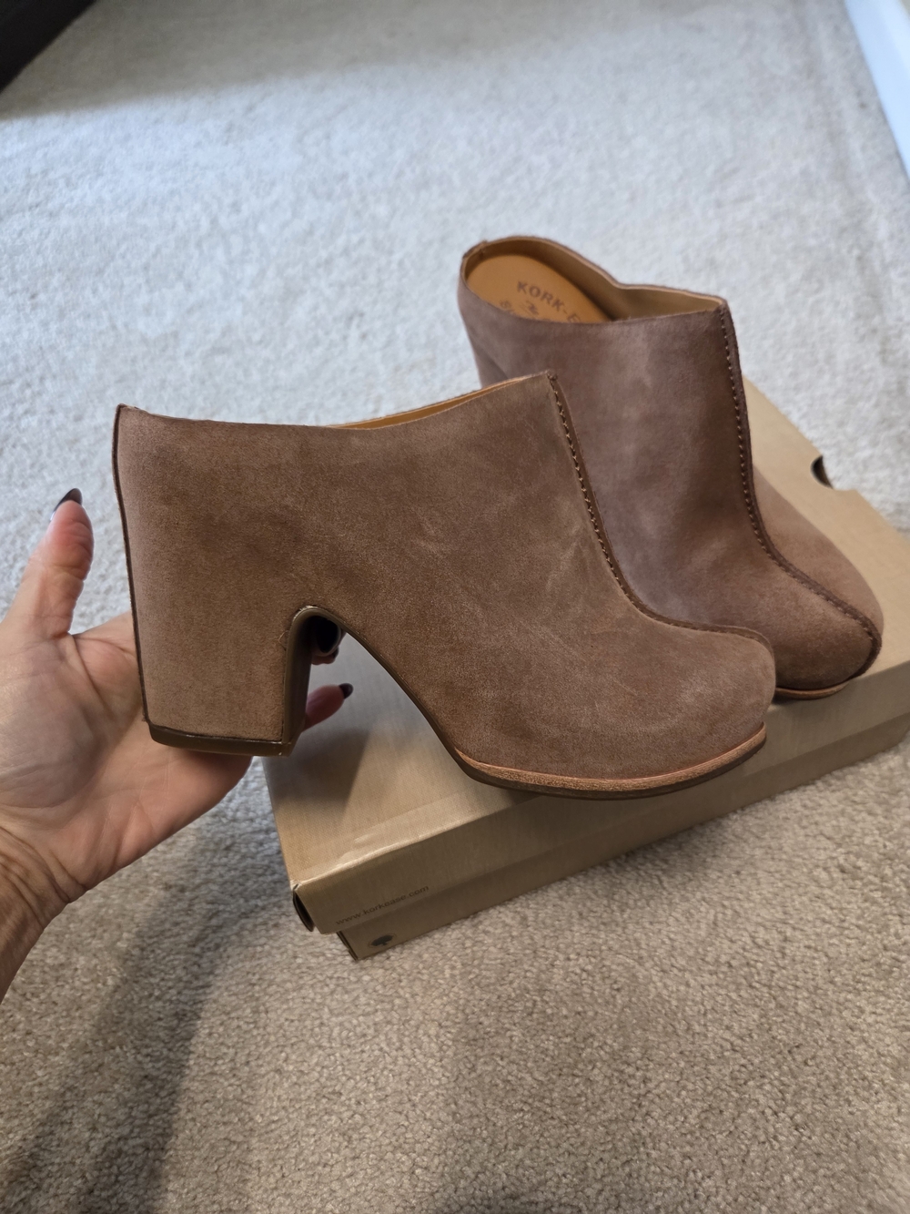 Kork-Ease Sagano Women's Brown Suede Mule Heels